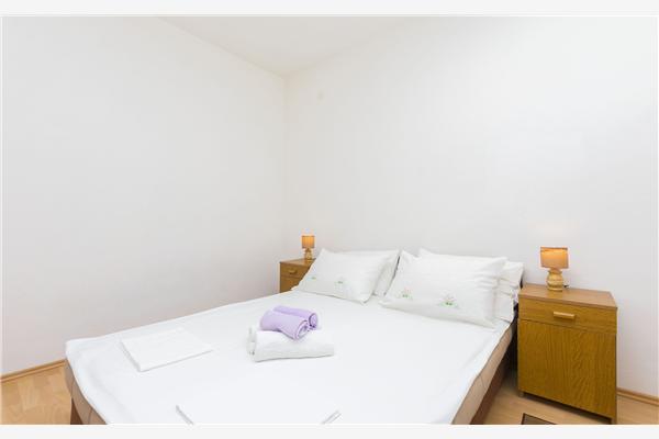 Apartment A1, for 6 persons