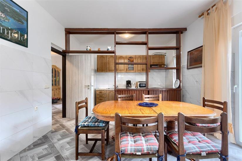 Apartment A1, for 8 persons