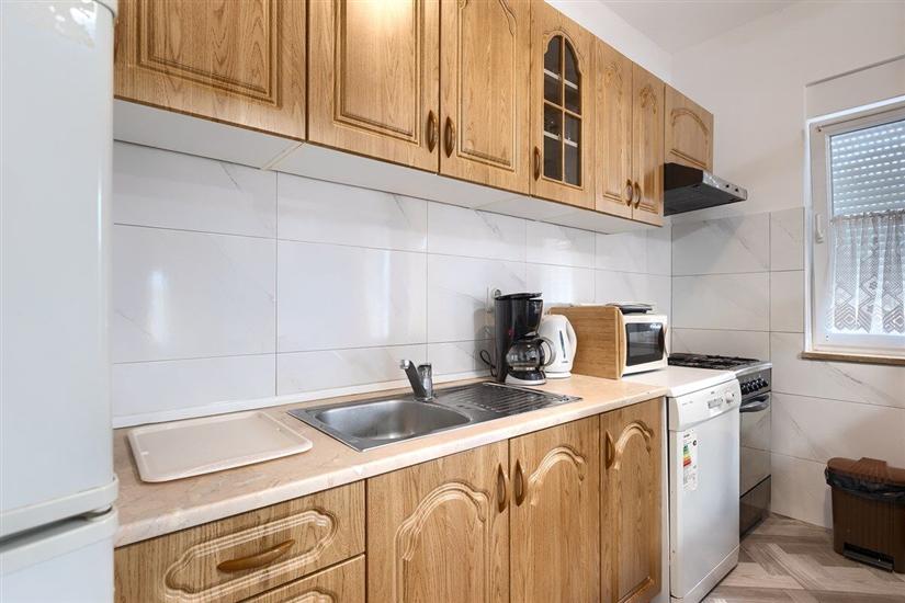 Apartment A1, for 8 persons