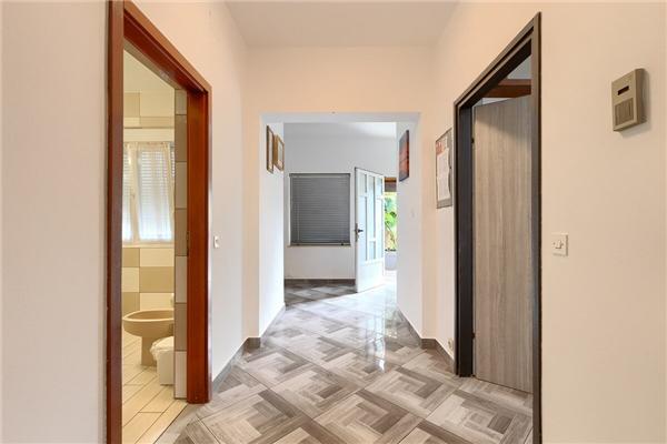 Apartment A1, for 8 persons