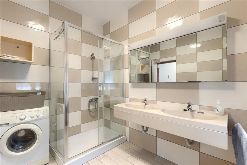 Apartment A1, for 8 persons