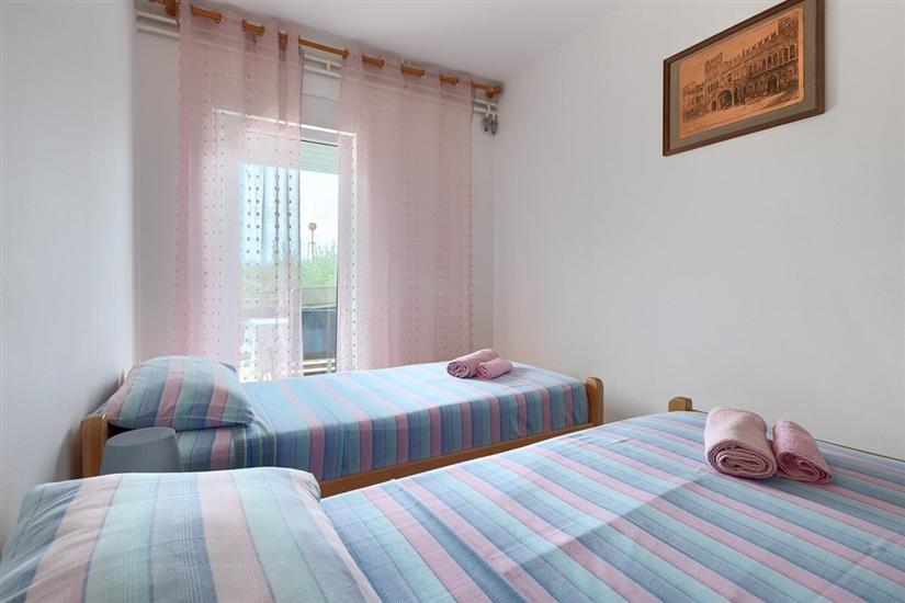 Apartment A1, for 8 persons