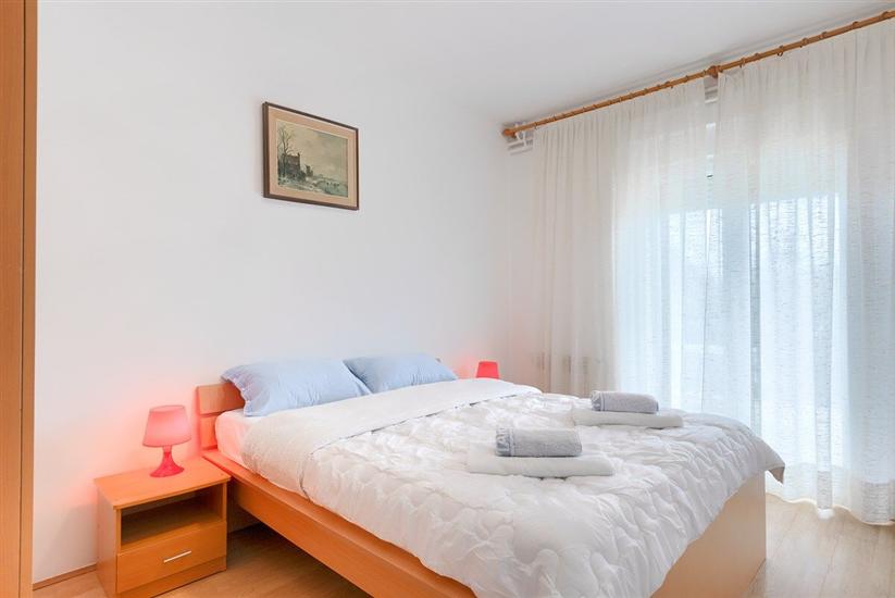Apartment A1, for 8 persons