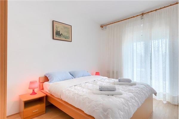 Apartment A1, for 8 persons