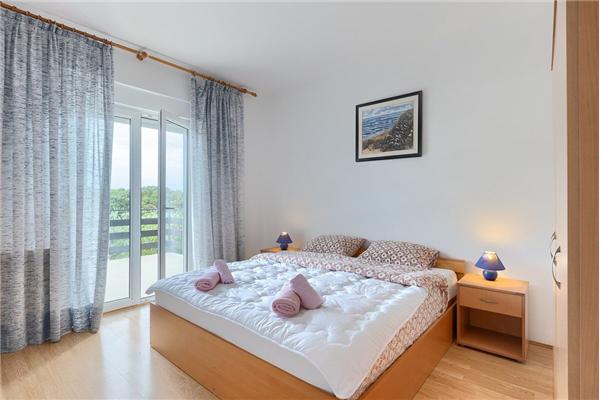 Apartment A1, for 8 persons