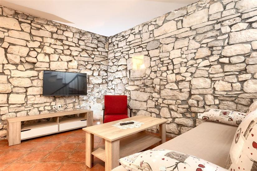 House K1, for 10 persons