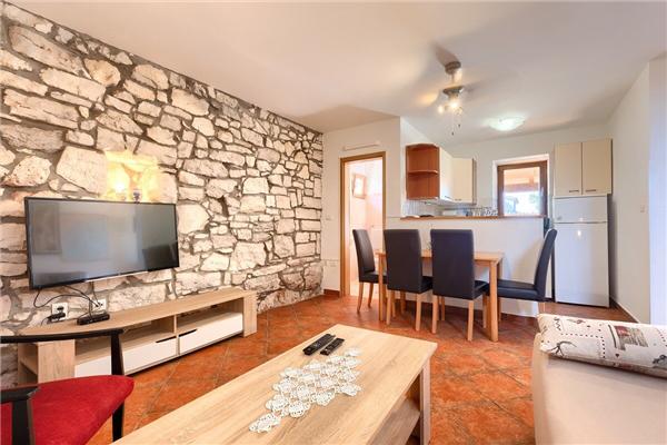 House K1, for 10 persons