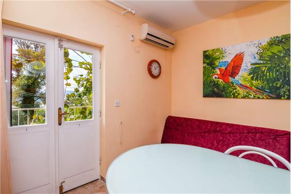 Apartment A1, for 3 persons