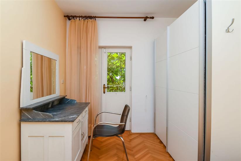 Apartment A1, for 3 persons