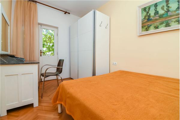 Apartment A1, for 3 persons