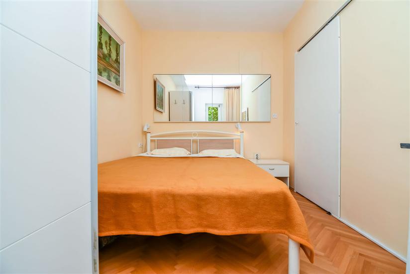 Apartment A1, for 3 persons