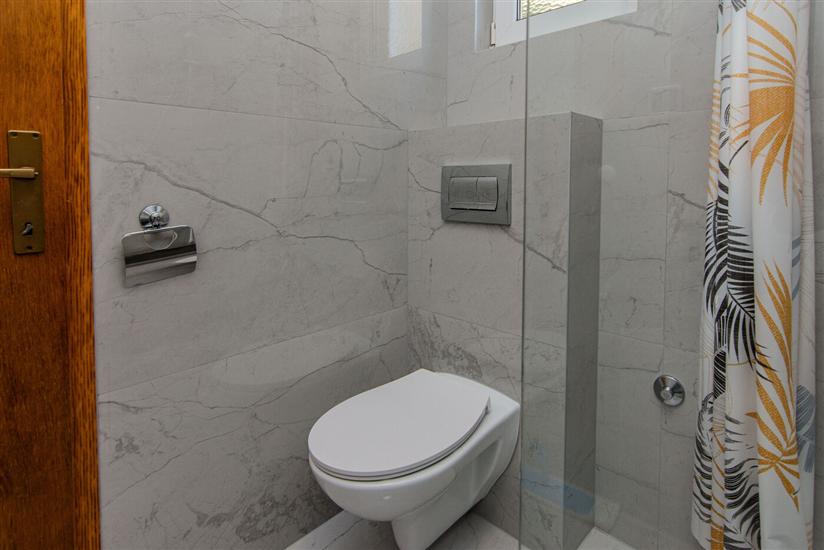 Apartment A1, for 3 persons