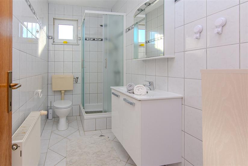 Apartment A4, for 4 persons