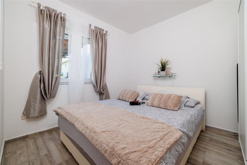 Apartment A1, for 3 persons