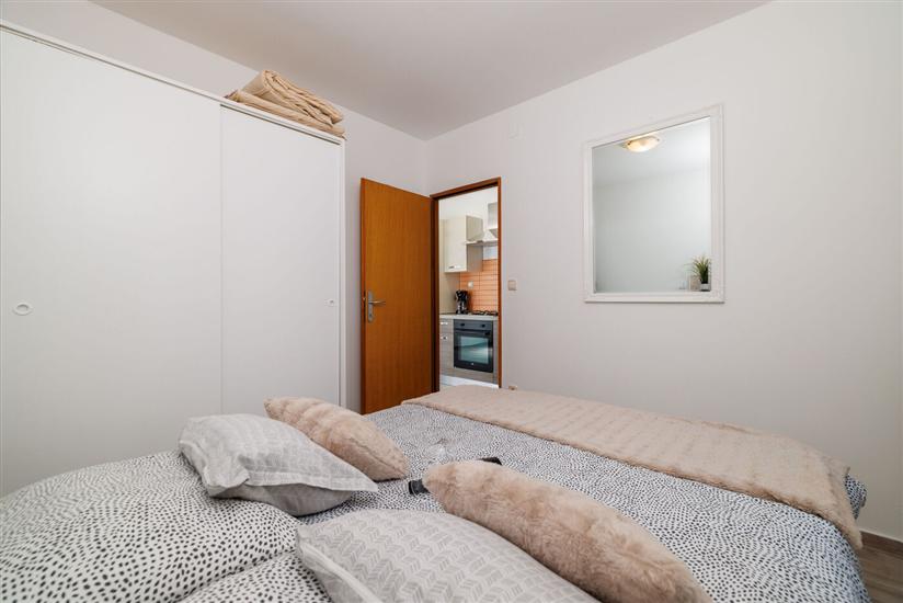 Apartment A1, for 3 persons