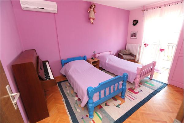 House K1, for 9 persons