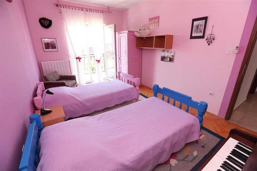 House K1, for 9 persons