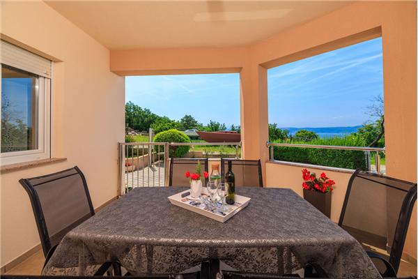 Apartment A1, for 4 persons