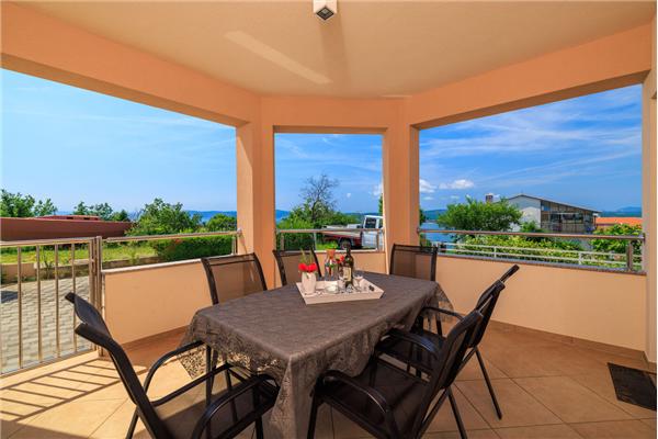 Apartment A1, for 4 persons