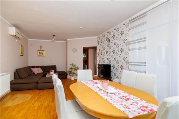 Apartment A1, for 4 persons