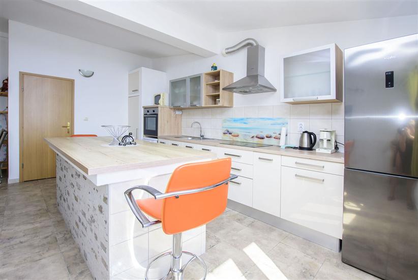 Apartment A3, for 5 persons