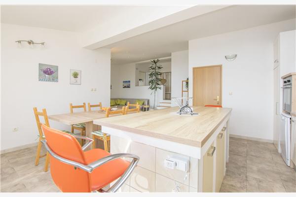 Apartment A3, for 5 persons