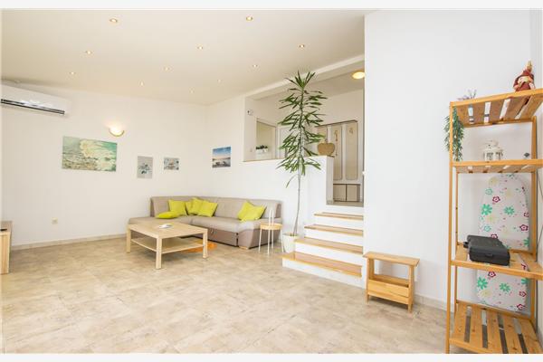 Apartment A3, for 5 persons