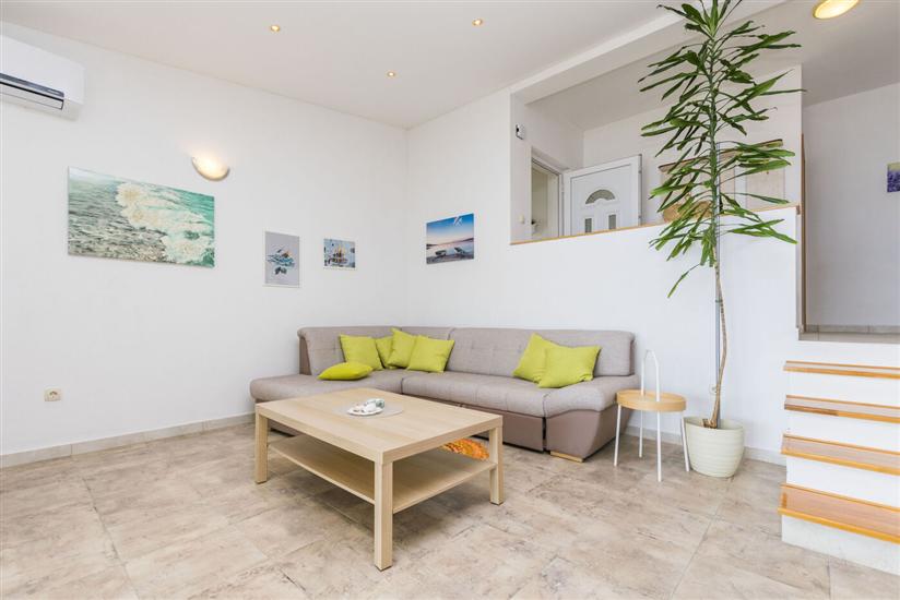 Apartment A3, for 5 persons