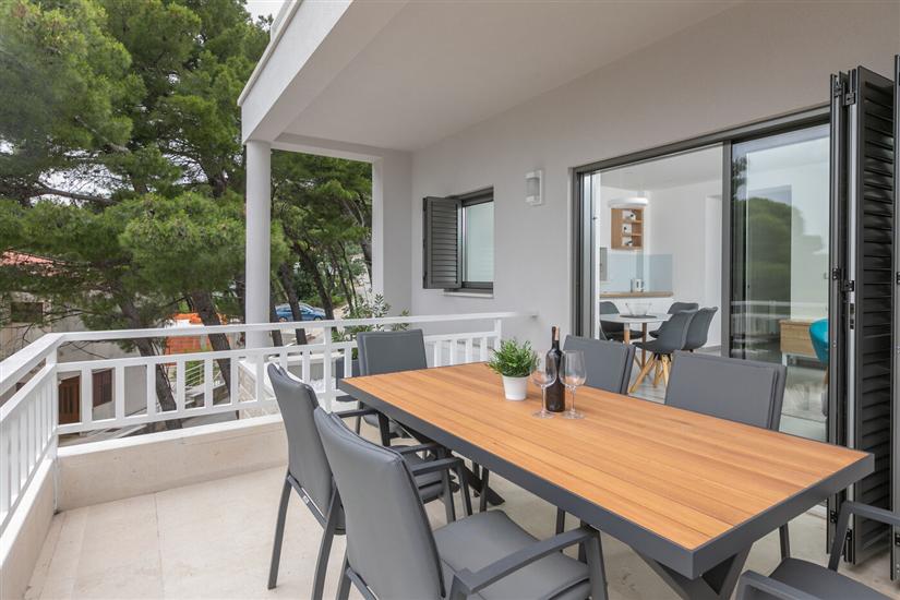 Apartment A2, for 6 persons