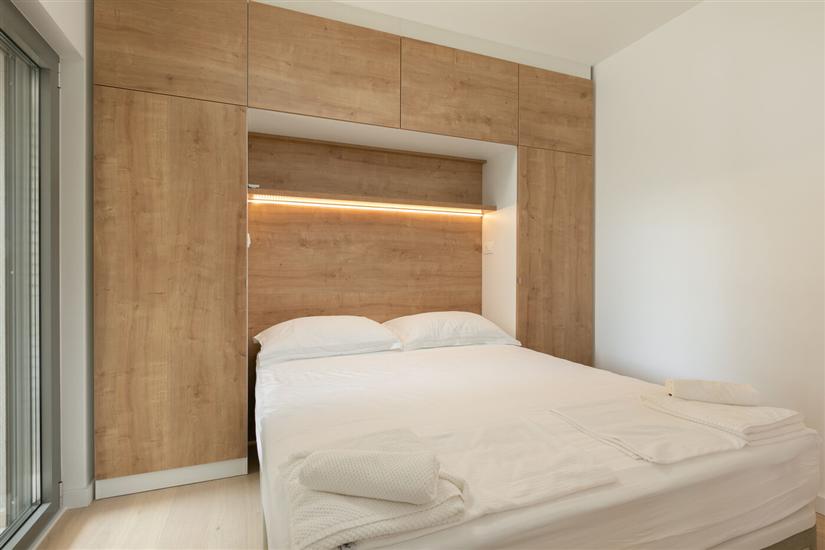 Apartment A2, for 6 persons