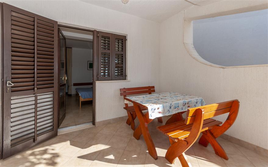 Apartment A2, for 3 persons