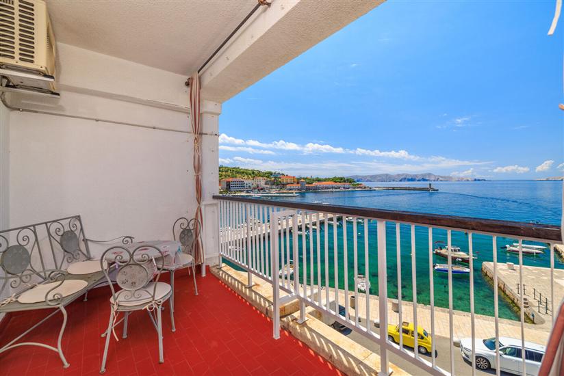 Apartment A1, for 4 persons