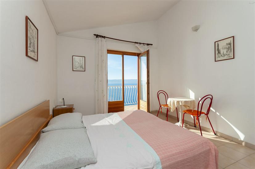 Apartment A4, for 4 persons