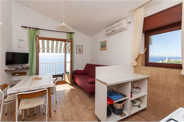 Apartment A4, for 4 persons