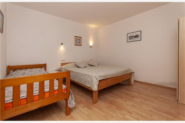 Apartment A5, for 4 persons