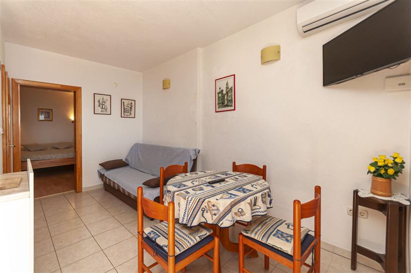 Apartment A5, for 4 persons