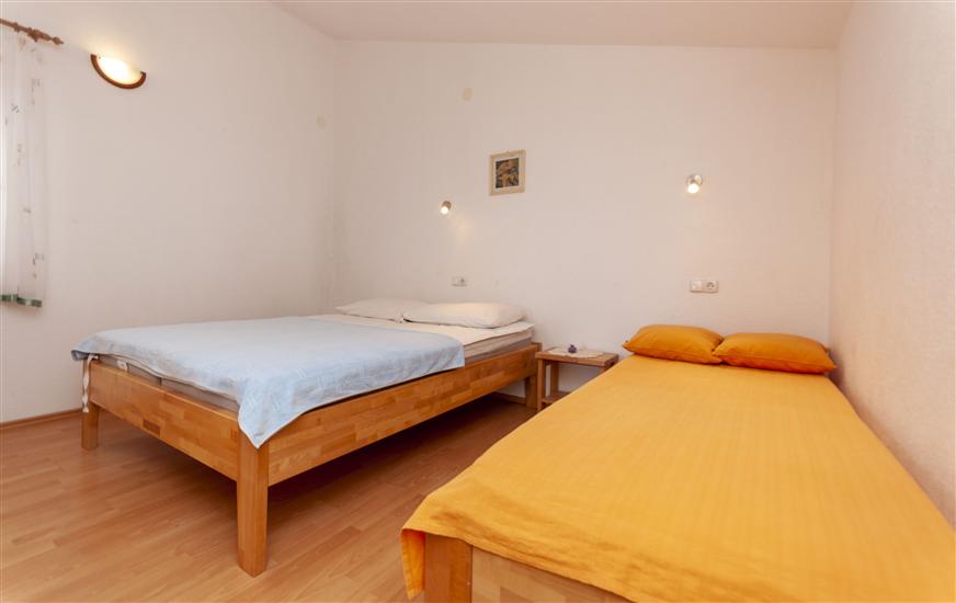 Apartment A6, for 4 persons