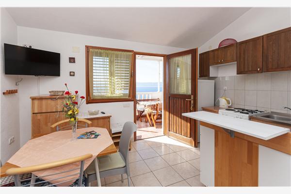 Apartment A6, for 4 persons