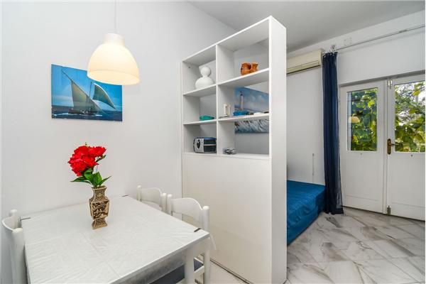 Apartment A2, for 3 persons