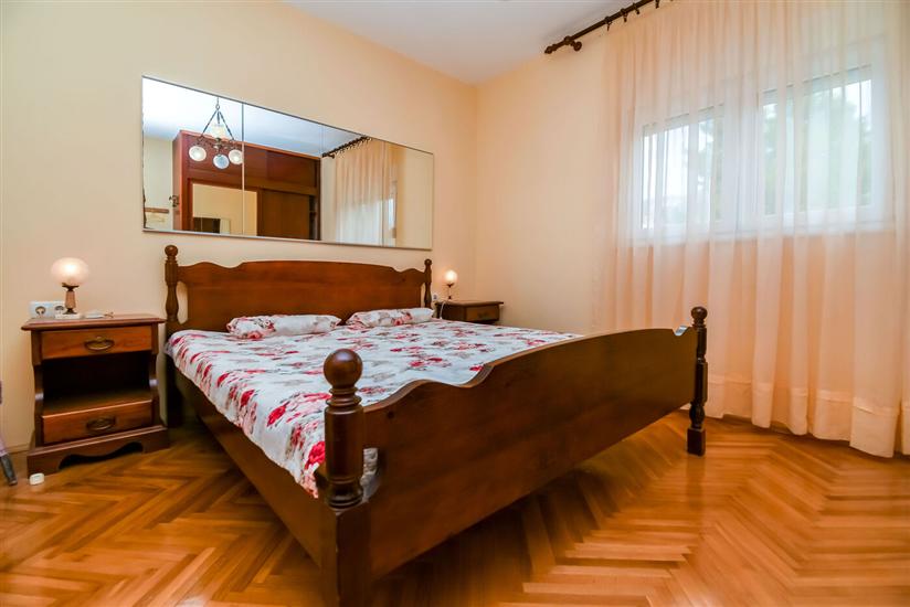 Apartment A2, for 3 persons