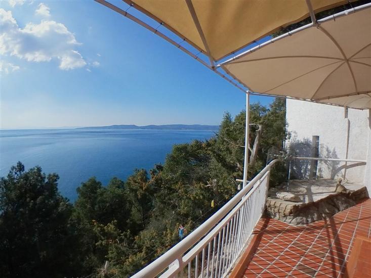 Apartment A1, for 7 persons