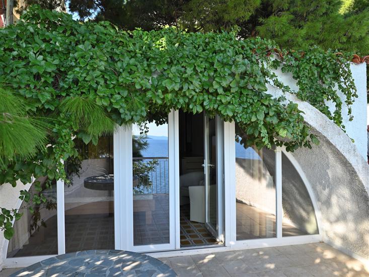 Apartment A2, for 5 persons