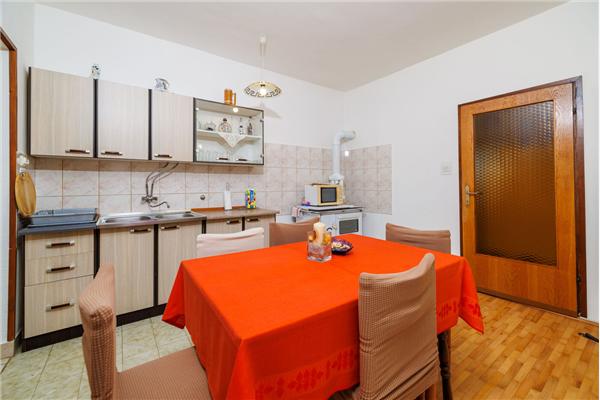 Apartment A1, for 4 persons