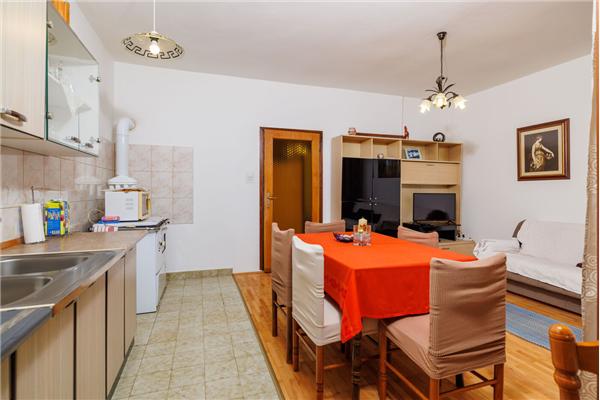 Apartment A1, for 4 persons