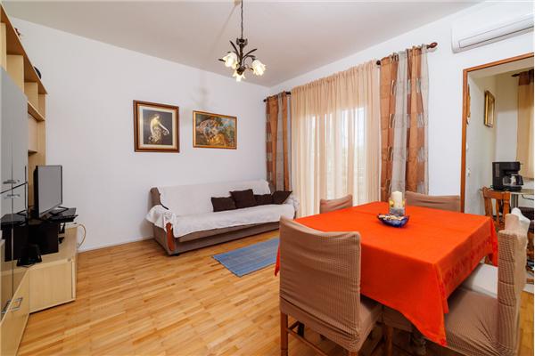 Apartment A1, for 4 persons