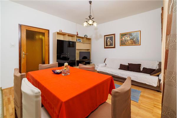 Apartment A1, for 4 persons