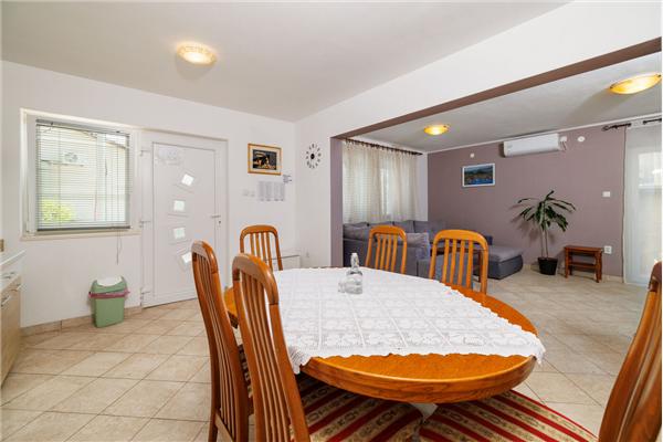 Apartment A1, for 4 persons