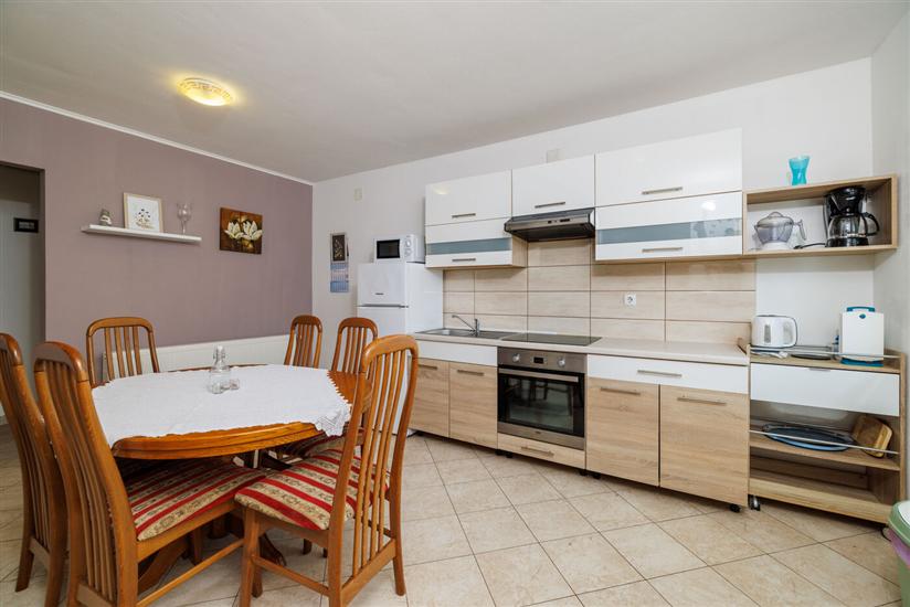 Apartment A1, for 4 persons