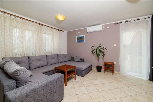 Apartment A1, for 4 persons