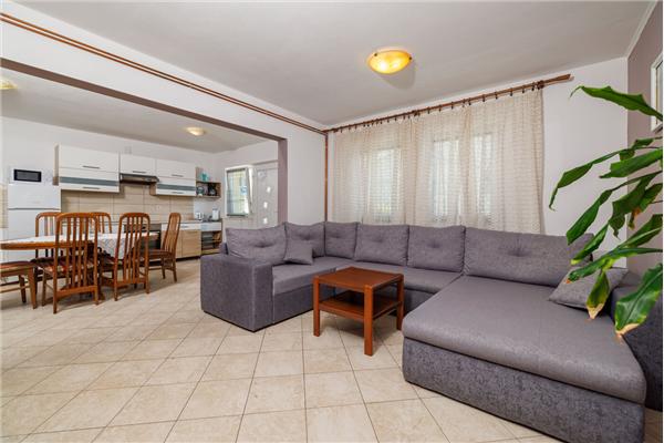 Apartment A1, for 4 persons